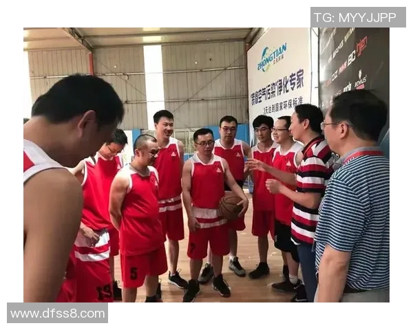 成都篮球队荣登篮球配合排行榜第一名展现团队默契与实力