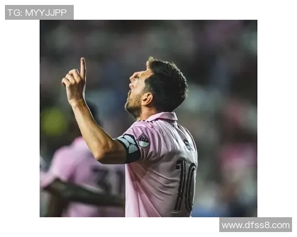 被人遗忘的足球明星们的辉煌岁月与不为人知的故事